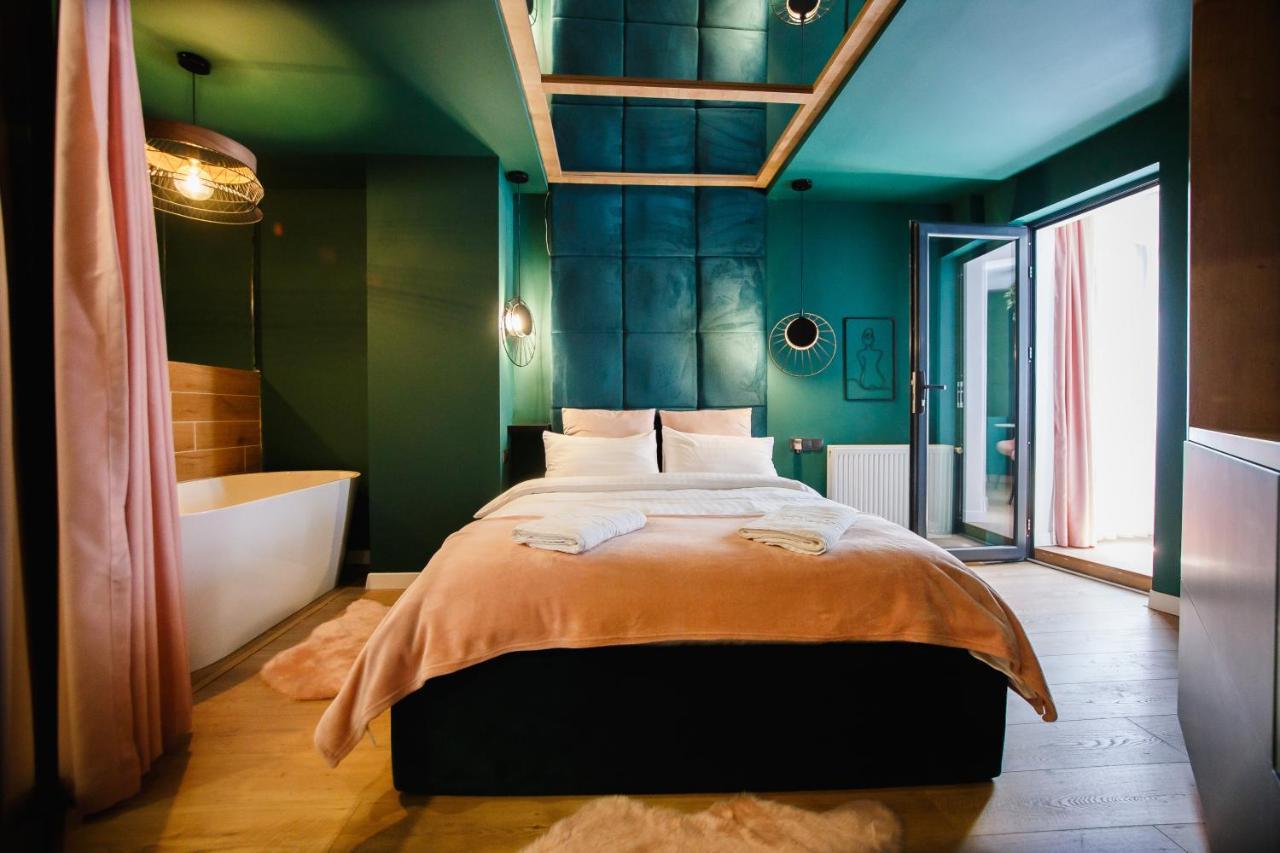 Green Velvet City Retreat Oradea Eksteriør bilde